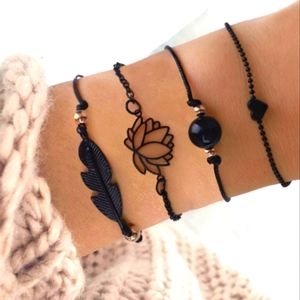 Black chain leaf 🍃 bracelet